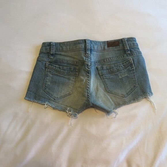 Refuge Denim Shorts Size 1 - Picture 2 of 4